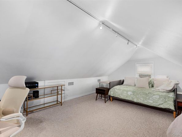 32 Central Parkway, Mount Vernon NY 10552