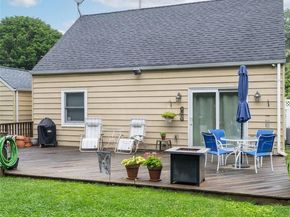 304 Jamaica Boulevard, Carle Place NY 11514