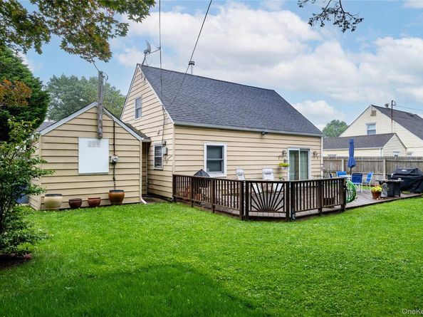 304 Jamaica Boulevard, Carle Place NY 11514