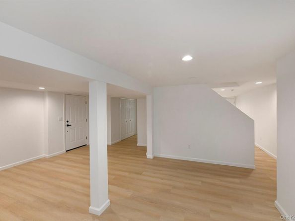6 Ralph Young Avenue, Glen Cove NY 11542
