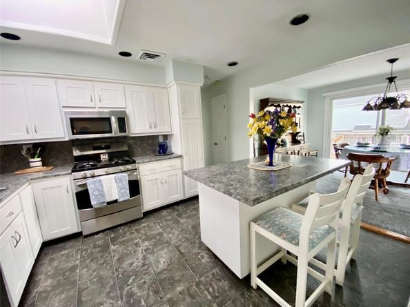 4081 Massachusetts Avenue, Island Park NY 11558