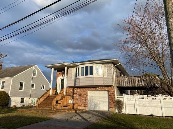 4081 Massachusetts Avenue, Island Park NY 11558