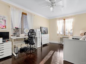 66-41 69th Street G1, Middle Village NY 11379