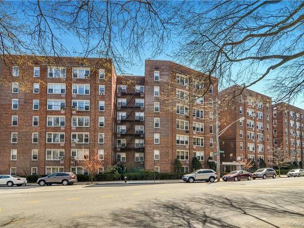 4320 Van Cortlandt Park East 6B, Bronx NY 10470