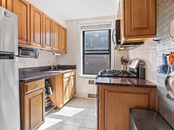 83-80 118th Street 5S, Kew Gardens NY 11415