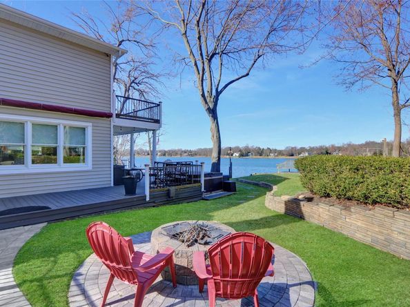 29 Dyke Road, Setauket NY 11733