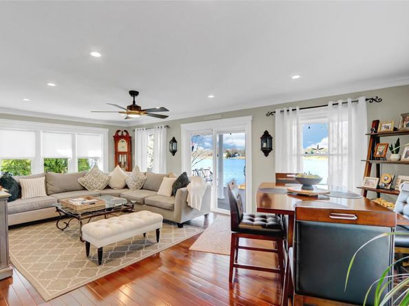 29 Dyke Road, Setauket NY 11733