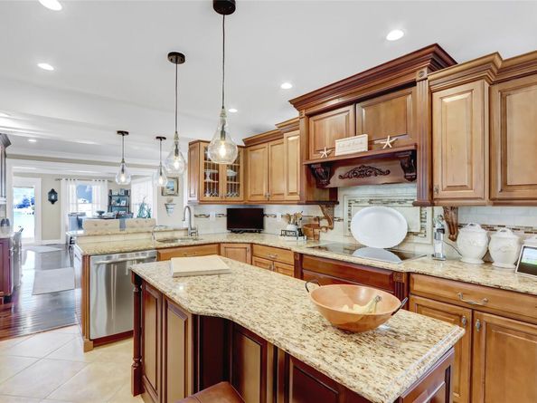 29 Dyke Road, Setauket NY 11733