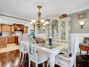 29 Dyke Road, Setauket NY 11733