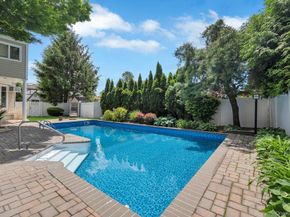 20 Northern Parkway E, Plainview NY 11803