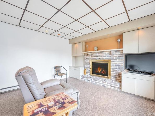20 Northern Parkway E, Plainview NY 11803
