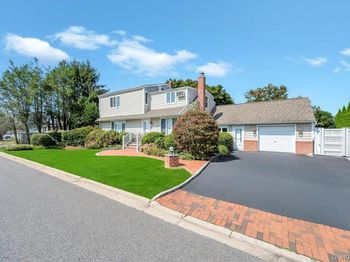 20 Northern Parkway E