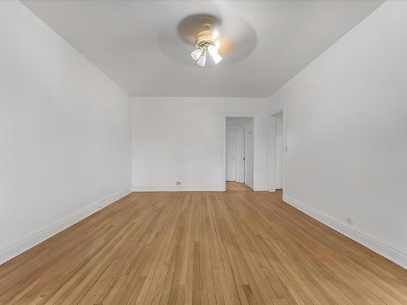 445 Gramatan Avenue CD3, Mount Vernon NY 10552