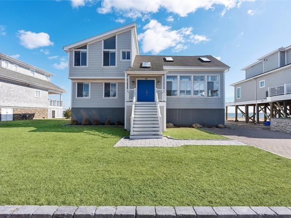 23 Shinnecock Road, East Quogue NY 11942
