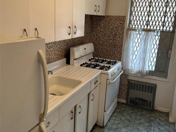 4265 Webster Ave. 5C, Bronx NY 10470