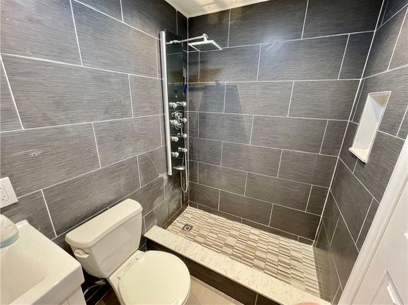 3099 Heath Avenue 2A, Bronx NY 10463