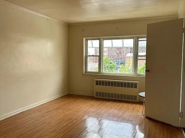 47-05 Newtown Road, Long Island City NY 11103