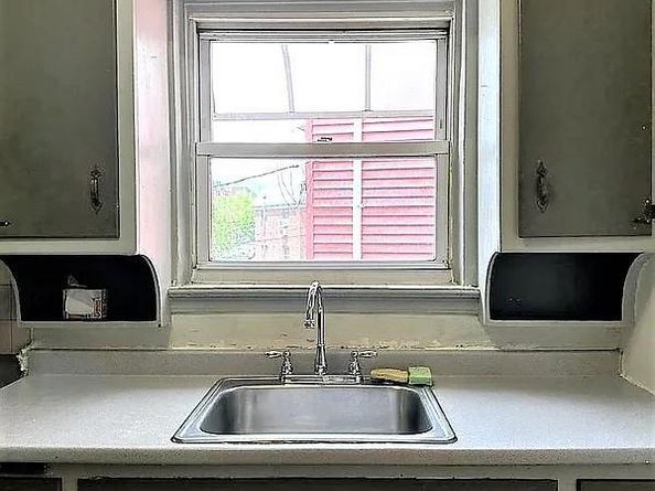 47-05 Newtown Road, Long Island City NY 11103