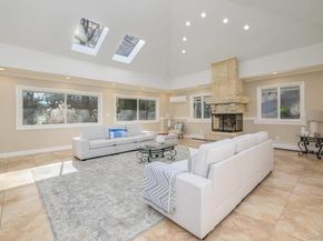 27 Bay Avenue W, Hampton Bays NY 11946