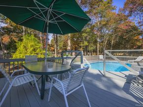 27 Bay Avenue W, Hampton Bays NY 11946