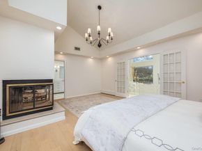 27 Bay Avenue W, Hampton Bays NY 11946