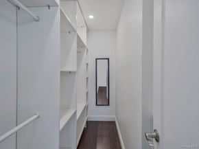 829 S Long Beach Avenue, Freeport NY 11520