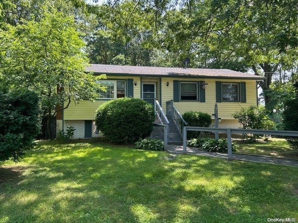 6 Yale Street, Port Jefferson Station NY 11776