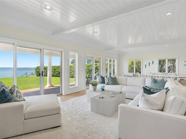 2100 Park Avenue, Mattituck NY 11952