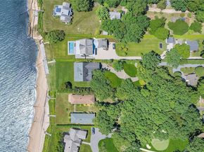 2100 Park Avenue, Mattituck NY 11952