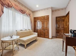 6 Heather Court, Dix Hills NY 11746
