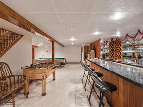 6 Heather Court, Dix Hills NY 11746