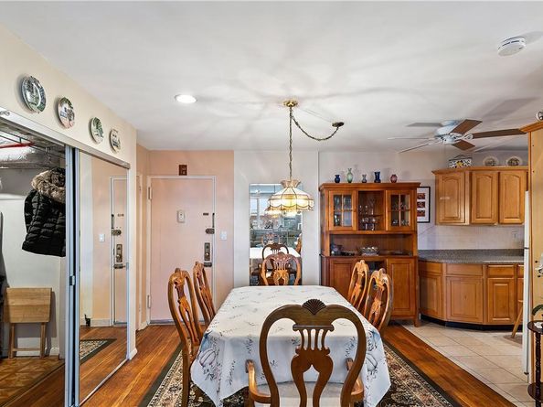 525 W 236 Street 5B, Bronx NY 10463