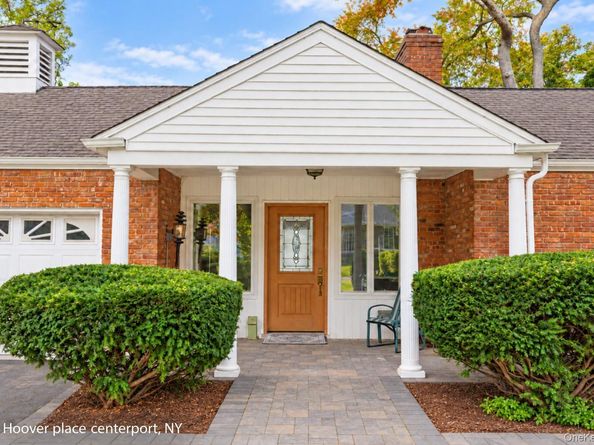 100 Hoover Place, Centerport NY 11721
