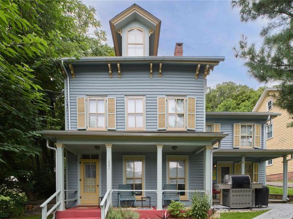 1641 Northern Boulevard, Roslyn NY 11576