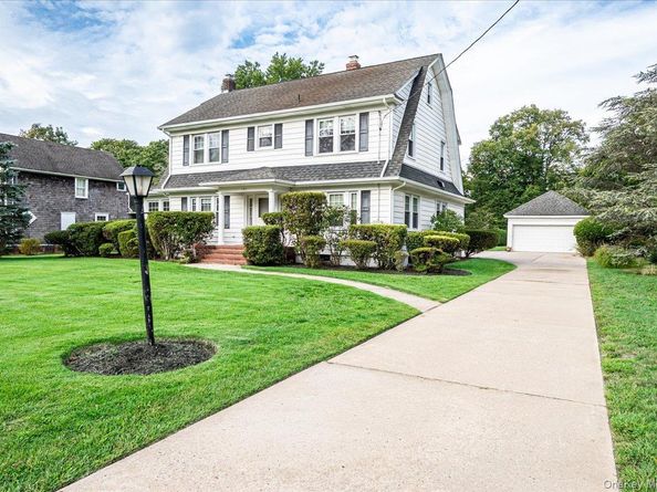 132 Washington Avenue, Patchogue NY 11772