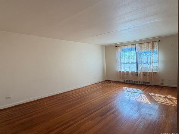 150-29 72 Rd 6K, Flushing NY 11367