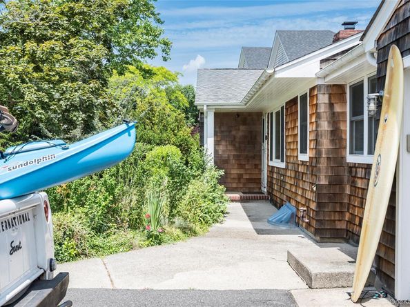 27 West Side Avenue, East Quogue NY 11942