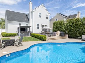 11 Coventry Lane, Smithtown NY 11787