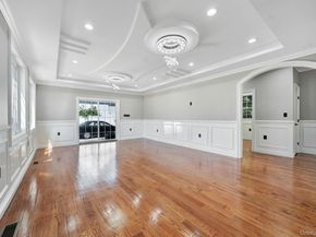 15 1st Street, Elmont NY 11003