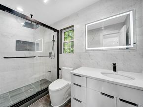 15 1st Street, Elmont NY 11003
