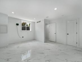 15 1st Street, Elmont NY 11003