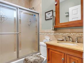 245 N 7th Street, Lindenhurst NY 11757