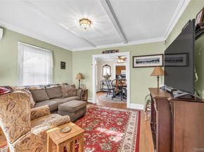 245 N 7th Street, Lindenhurst NY 11757