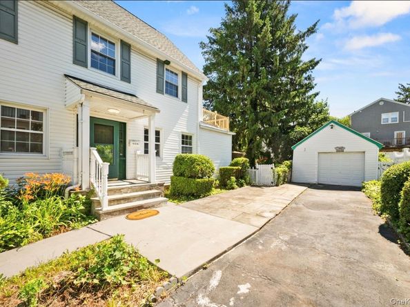 254 Lee Avenue, Yonkers NY 10705