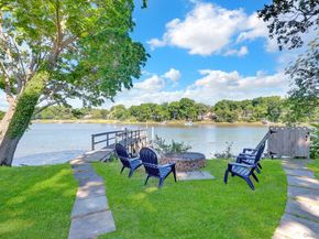 18 Cedar Lane, Setauket NY 11733