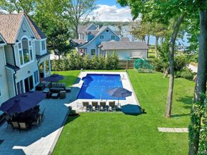 18 Cedar Lane, Setauket NY 11733