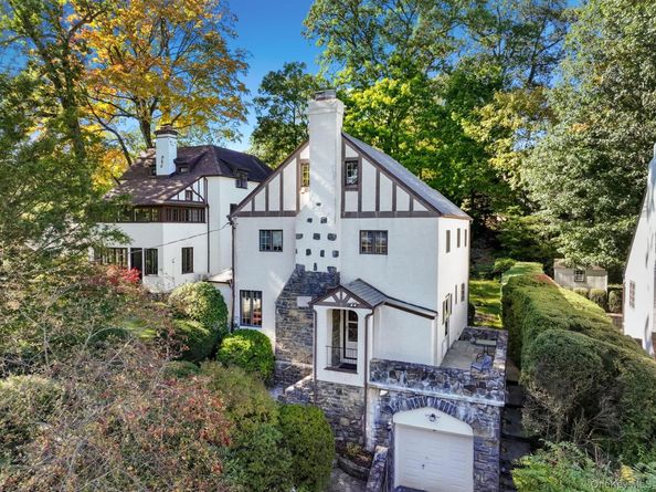 49 Walbrooke Road, Scarsdale NY 10583