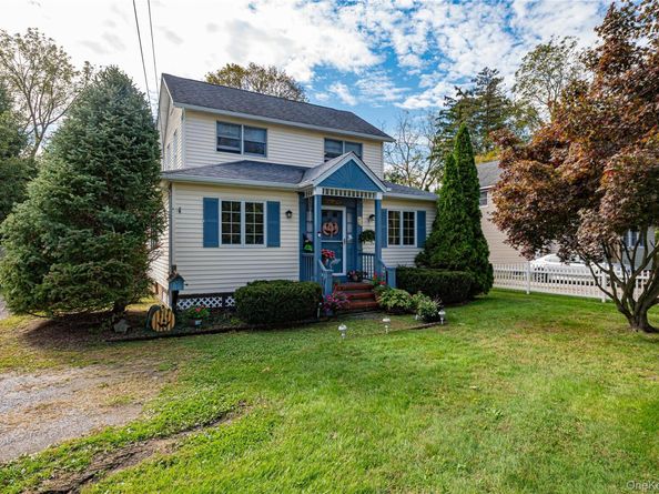 328 Pulaski Road, Kings Park NY 11754