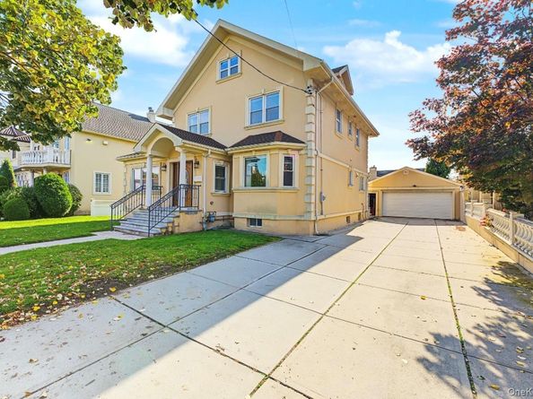 30 North Drive, Whitestone NY 11357