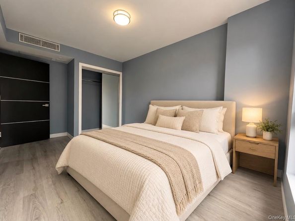 3520 146th Street 3D, Flushing NY 11354